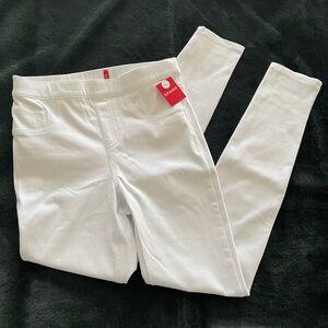 SPANX- NWT Jeggings Jean ish Skinny Pants Pull On Med/Tall